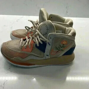 Children’s Nike CZ0204-200 Limited Edition Sneakers Floral embroidery size: 4.5